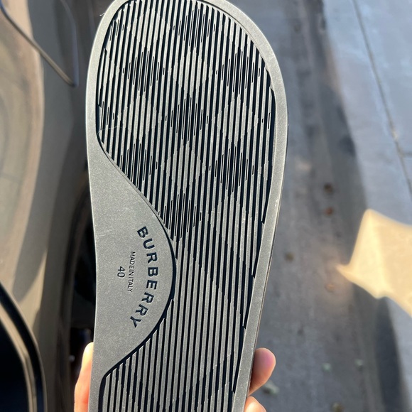 brand new burberry slides never worn 
size 10 main image 4
